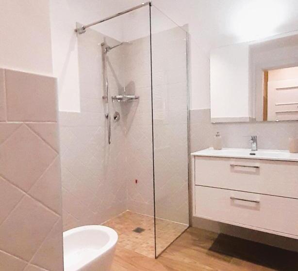 בית מלון כפרי Antica Residenza Montereano