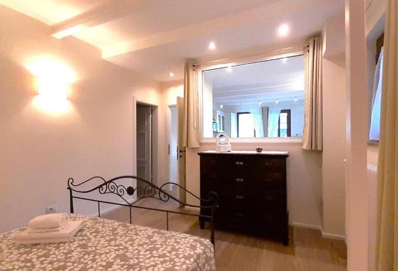 בית מלון כפרי Antica Residenza Montereano