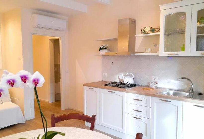 בית מלון כפרי Antica Residenza Montereano