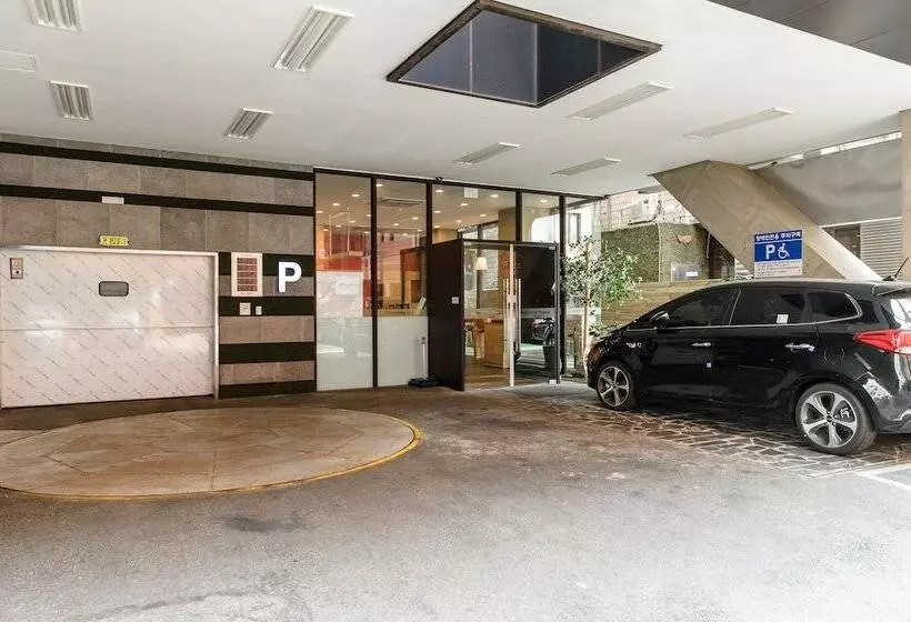 Hotelli Blooming House Residence