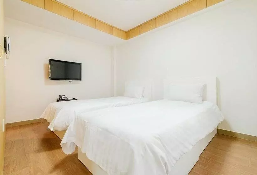 Hotelli Blooming House Residence