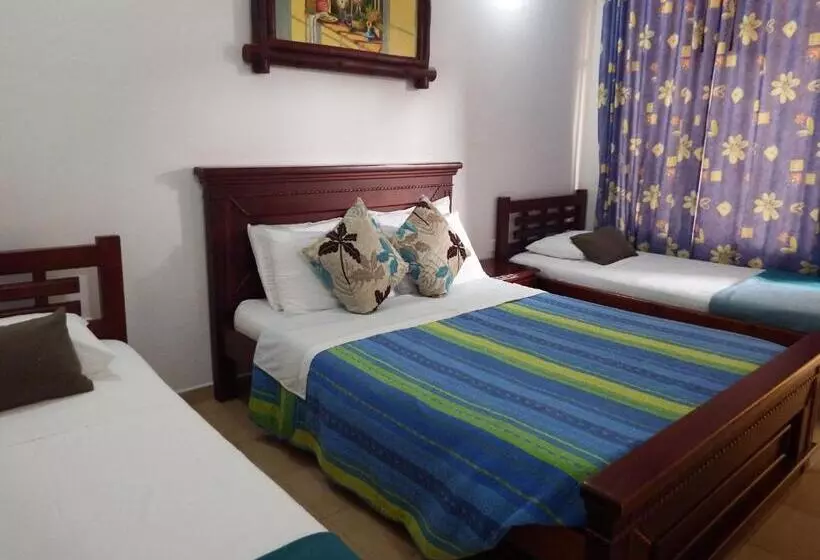 هتل Campestre Villa Yudy