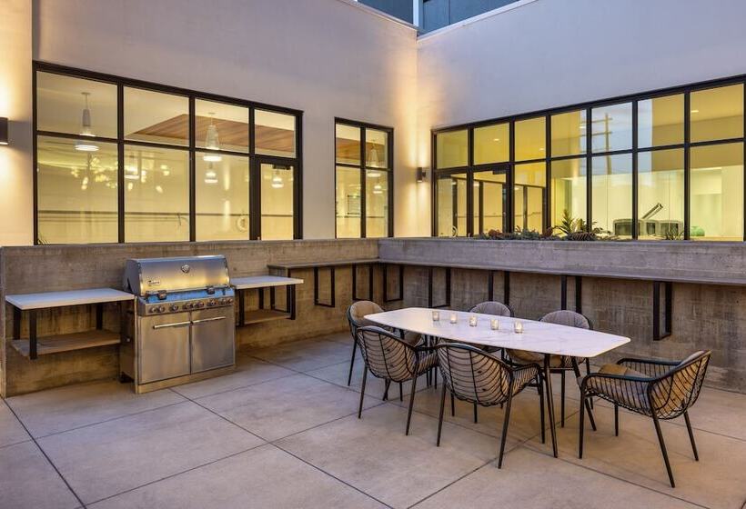 هتل Element Bozeman