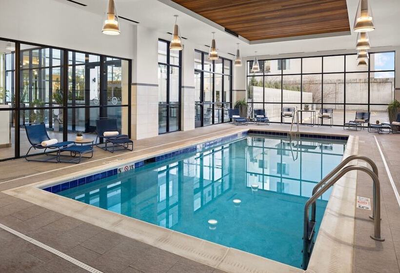 هتل Element Bozeman