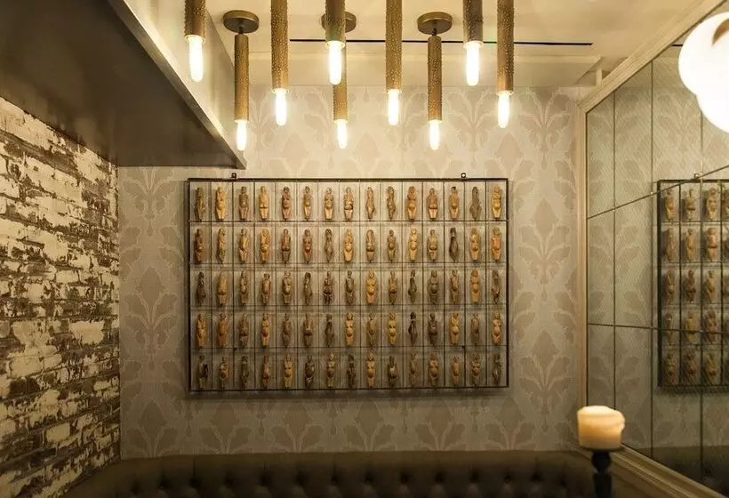 Executive Hotel Le Soleil New York