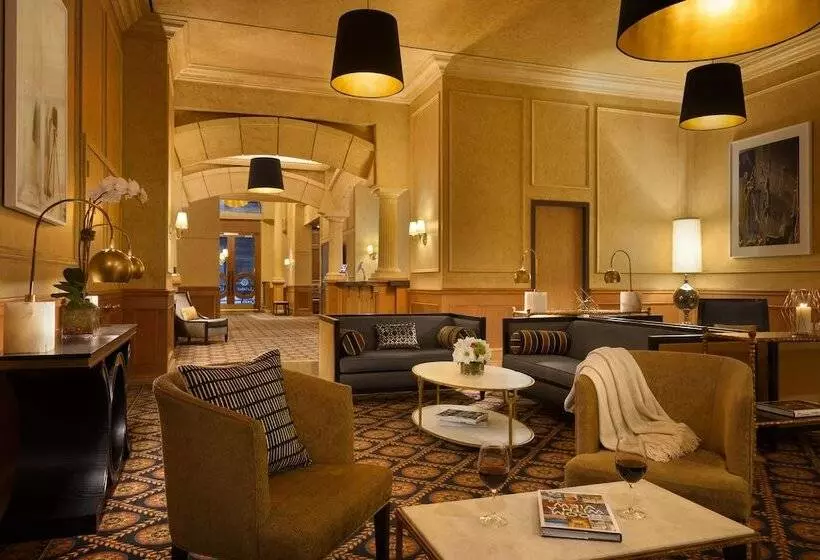 Executive Hotel Le Soleil New York