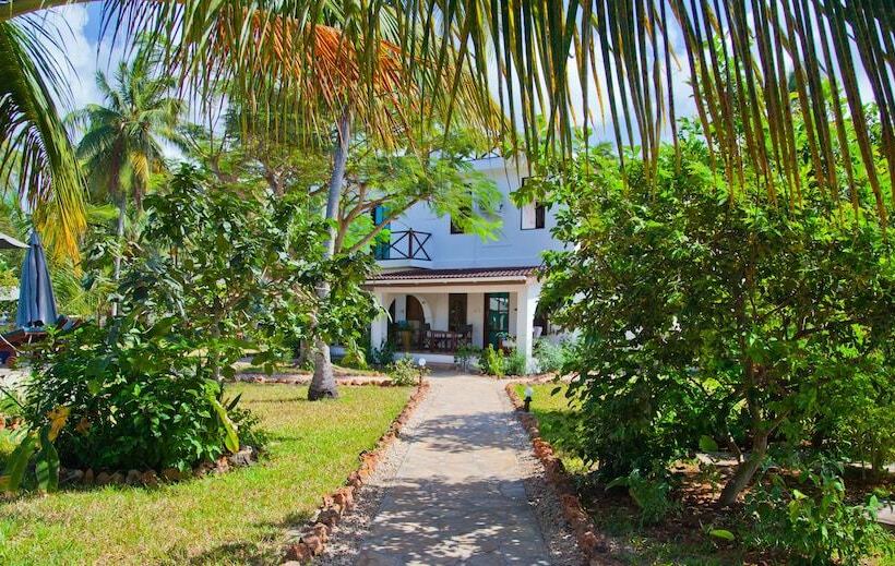 فندق Flame Tree Cottages