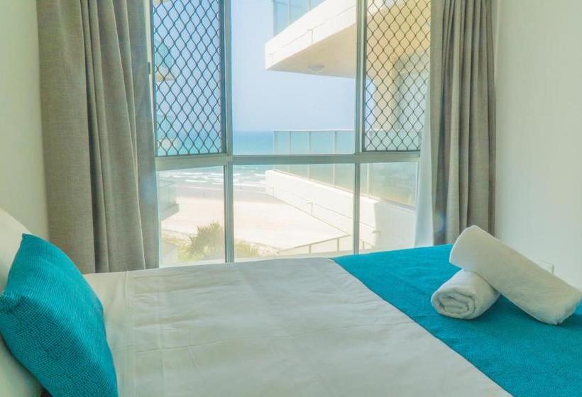 ホテル Foreshore Beachfront Apartments