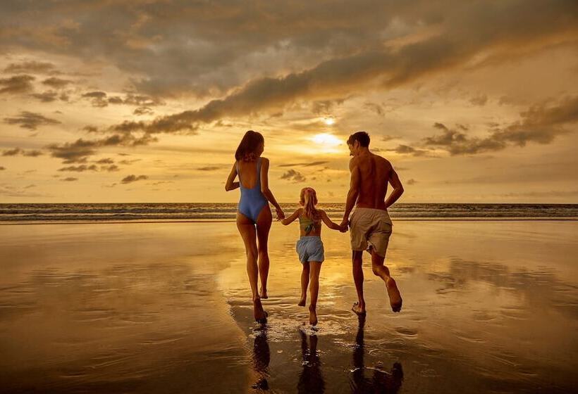 Szálloda Four Points By Sheraton Bali, Kuta