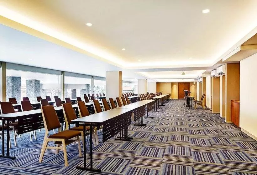 酒店 Four Points By Sheraton Bali, Kuta