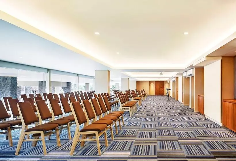 酒店 Four Points By Sheraton Bali, Kuta