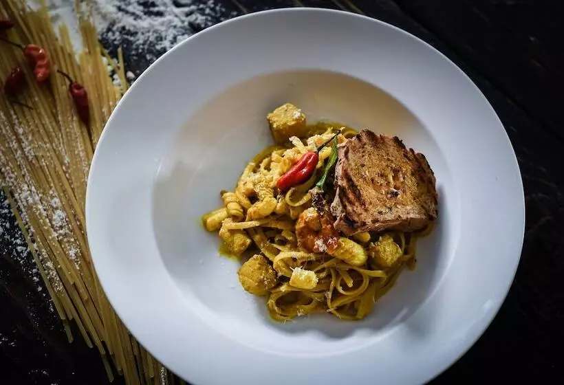 酒店 Four Points By Sheraton Bali, Kuta