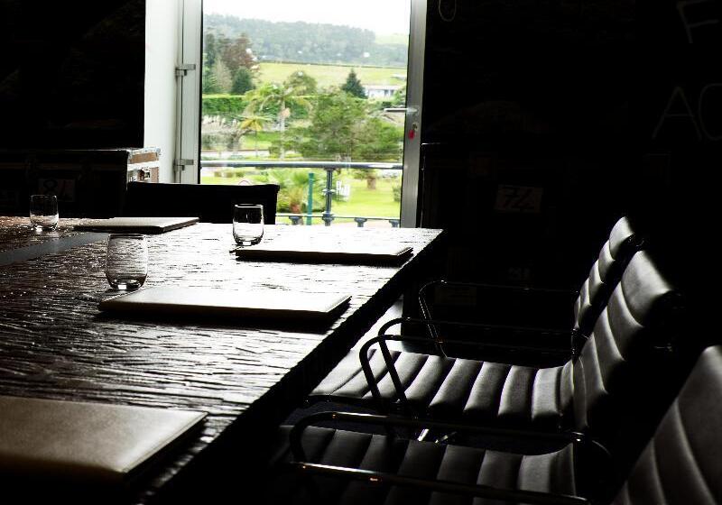 Отель Octant Furnas