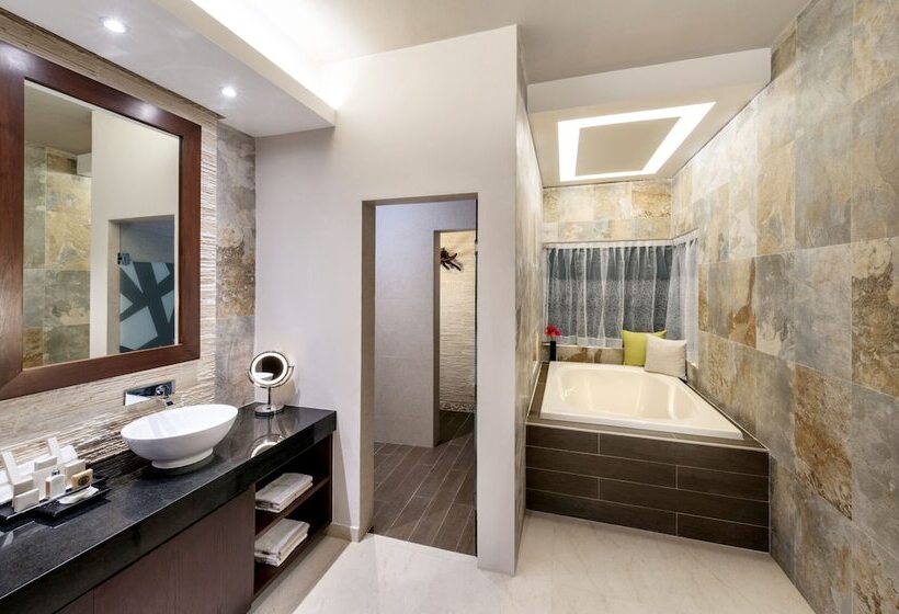 فندق Hidden Beach Resort Au Naturel Adults Only Catamarán, Cenote & More Inclusive