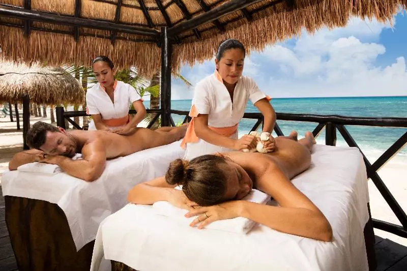 فندق Hidden Beach Resort Au Naturel Adults Only Catamarán, Cenote & More Inclusive