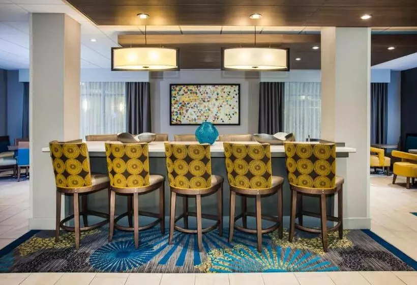 ホテル Holiday Inn Express & Suites Litchfield, An Ihg