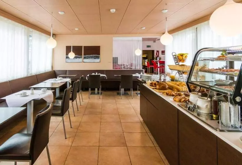 בית מלון כפרי Hôtel Elite