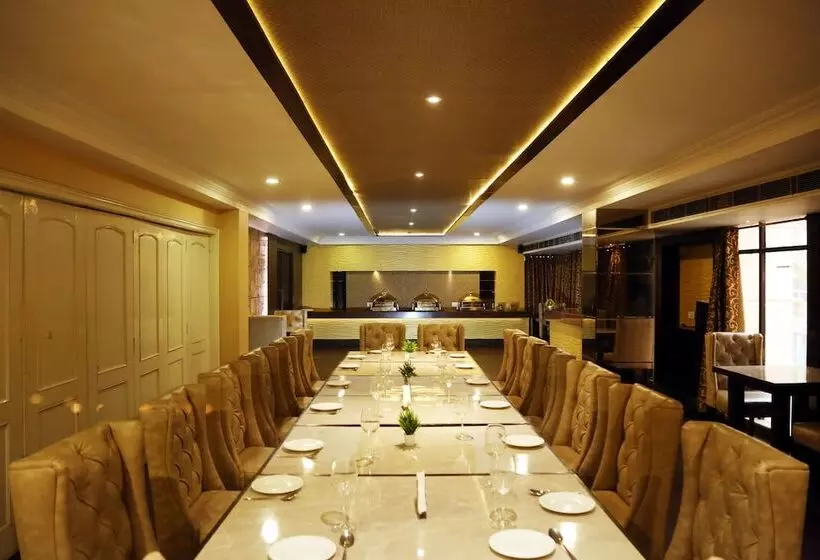 هتل Imperial Executive
