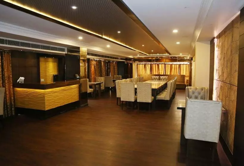 هتل Imperial Executive