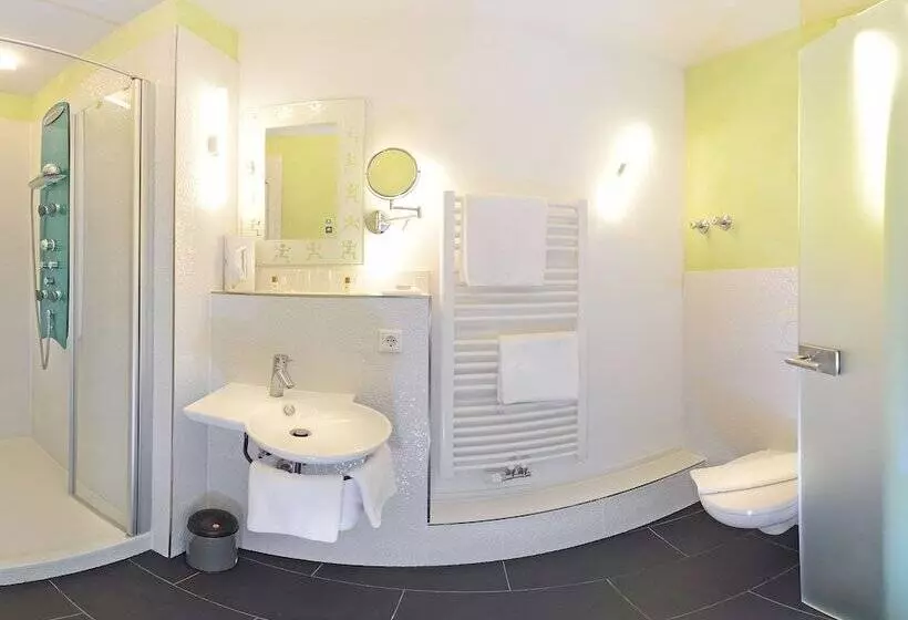 ホテル Landgasthof König Von Preussen