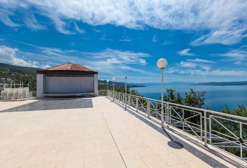 فندق Holiday Resort Kačjak