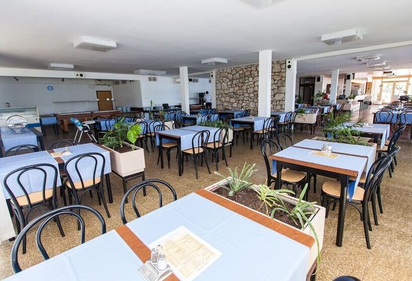 فندق Holiday Resort Kačjak