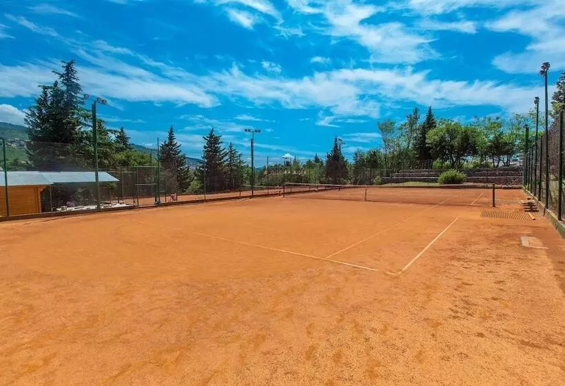 Hotel Holiday Resort Kačjak