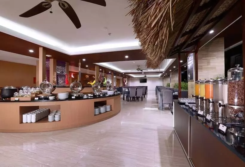 호텔 Quest San Denpasar By Aston