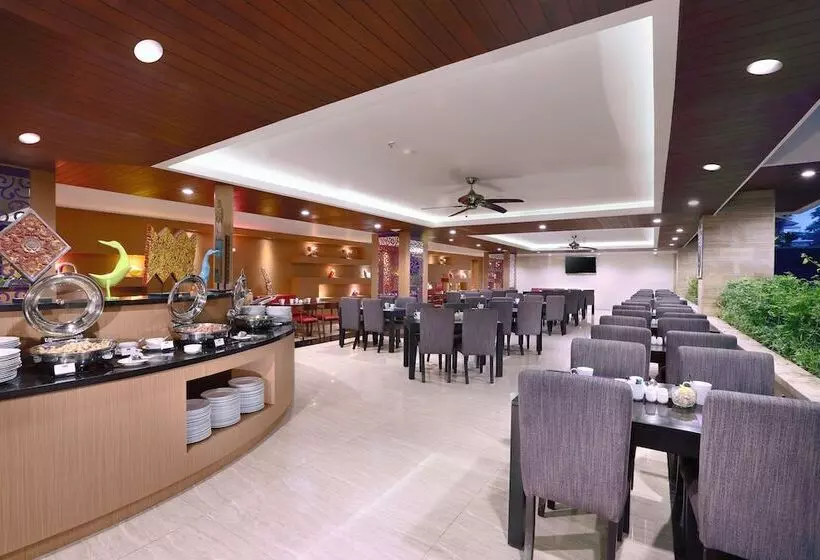 호텔 Quest San Denpasar By Aston