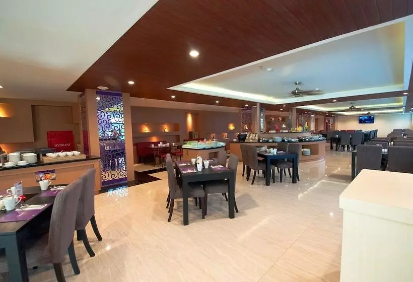 호텔 Quest San Denpasar By Aston