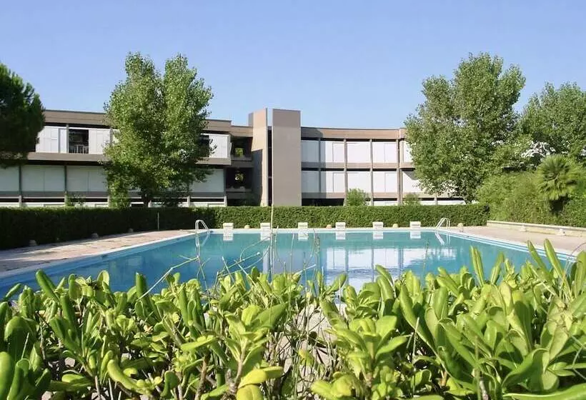 Hotelli Residence Habitat