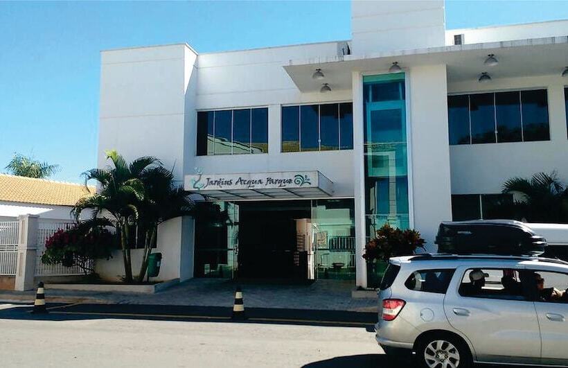 בית מלון כפרי Resort L Acqua Diroma Iv