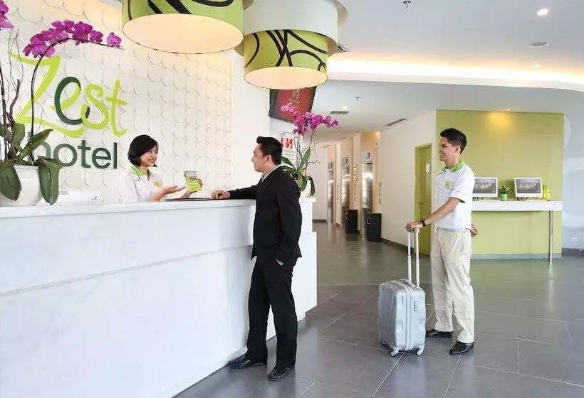 Zest Airport Jakarta By Swiss Belhotel International