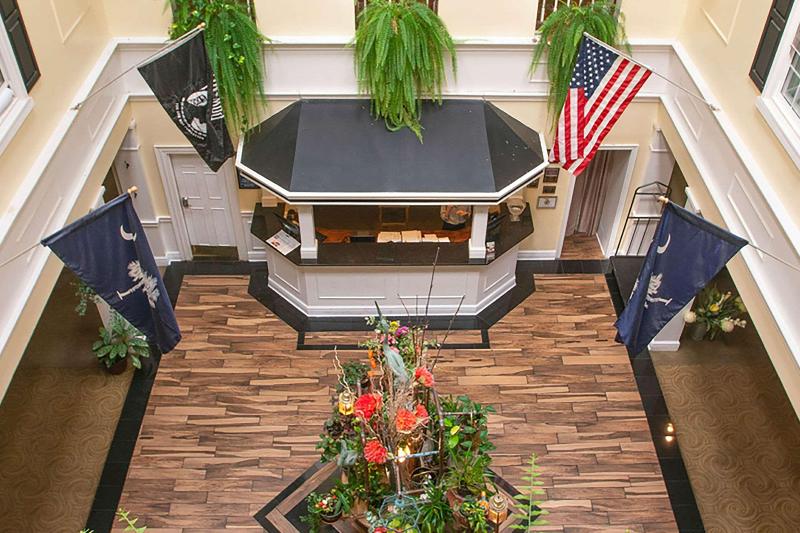 Inn On The Square, Ascend Hotel Collection