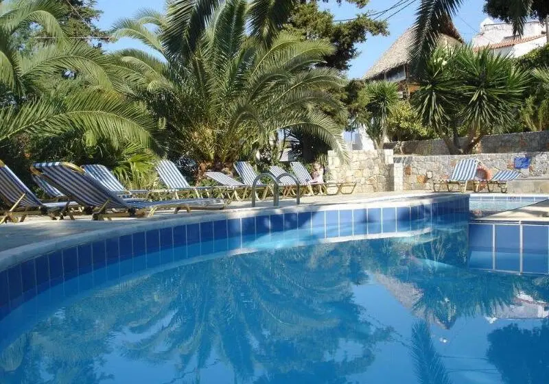 Maria Suites