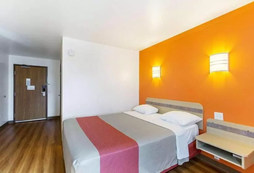 Motel 6 Baraboo, Wi Lake Delton Wisconsin Dells