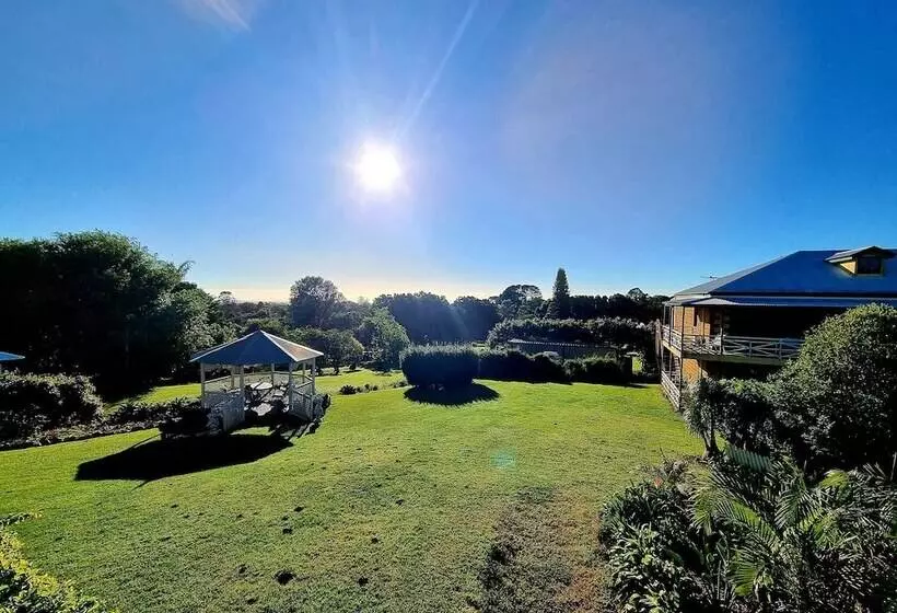 Мотель The Manor