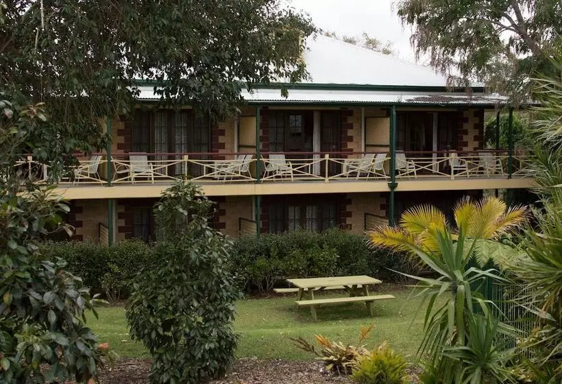 Мотель The Manor