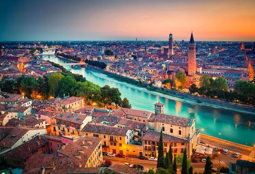 צימר Garda Family House