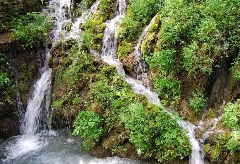 مبيت وإفطار Garda Family House