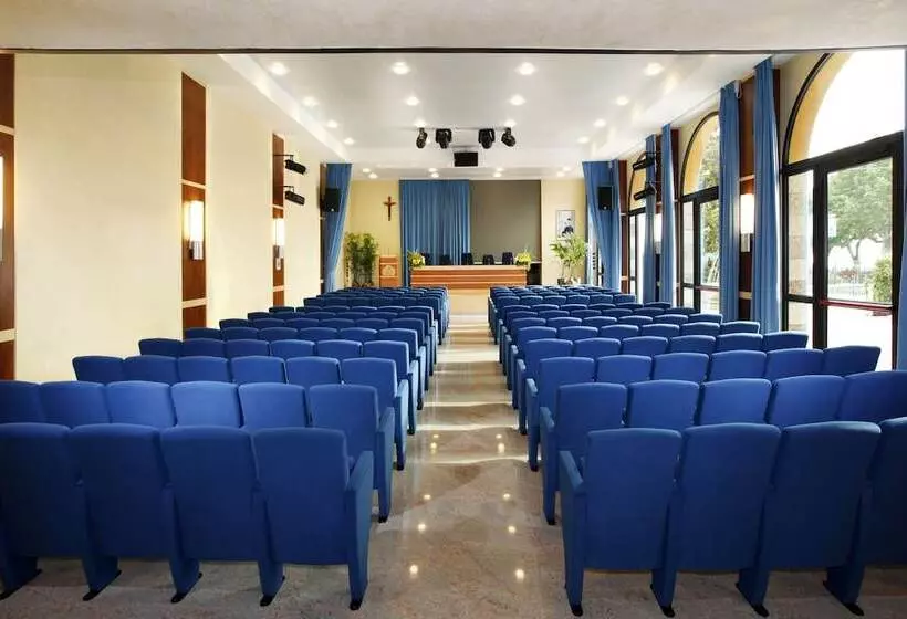 צימר Garda Family House