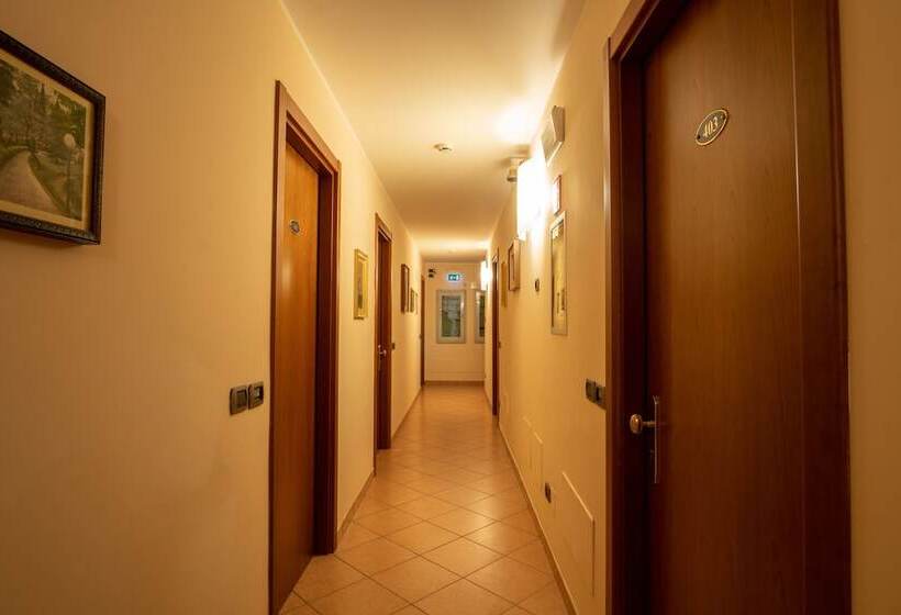 צימר Garda Family House