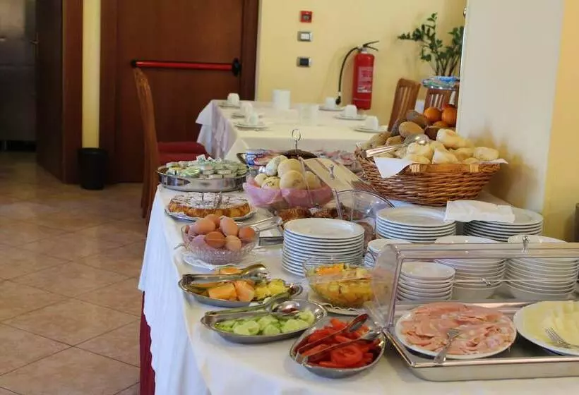 צימר Garda Family House