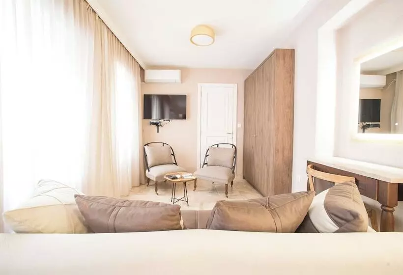 Conte Hotel & Restaurant