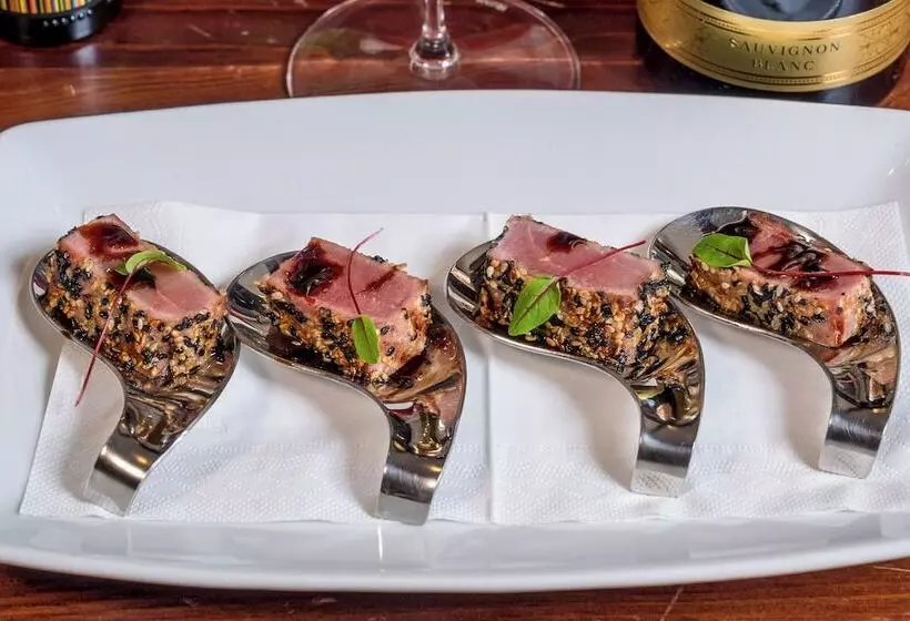 Conte Hotel & Restaurant