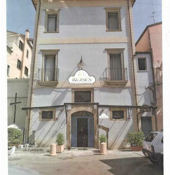 בית מלון כפרי Albergo Roses