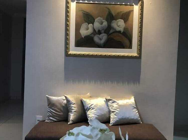 هتل Augusto Palace