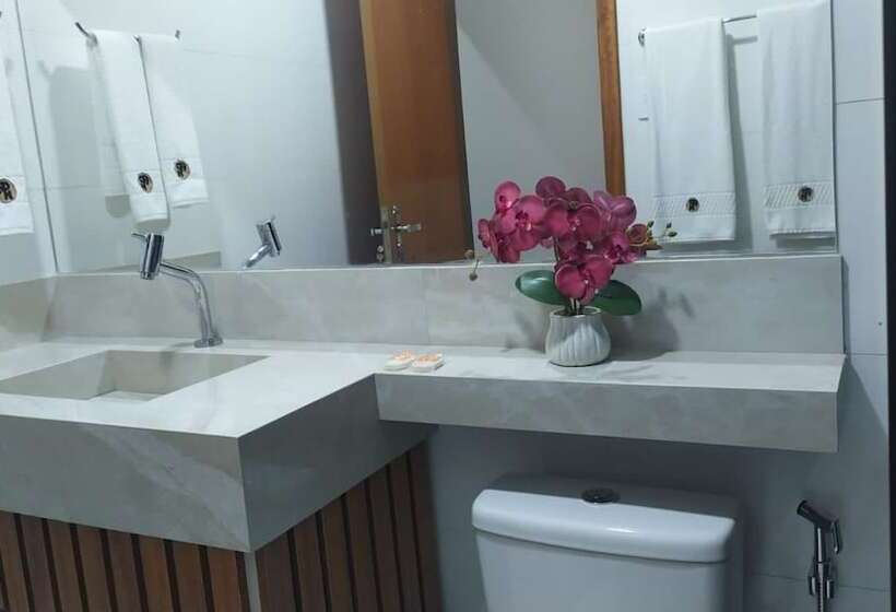 هتل Augusto Palace