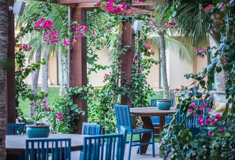 Отель Carmel Cumbuco Resort