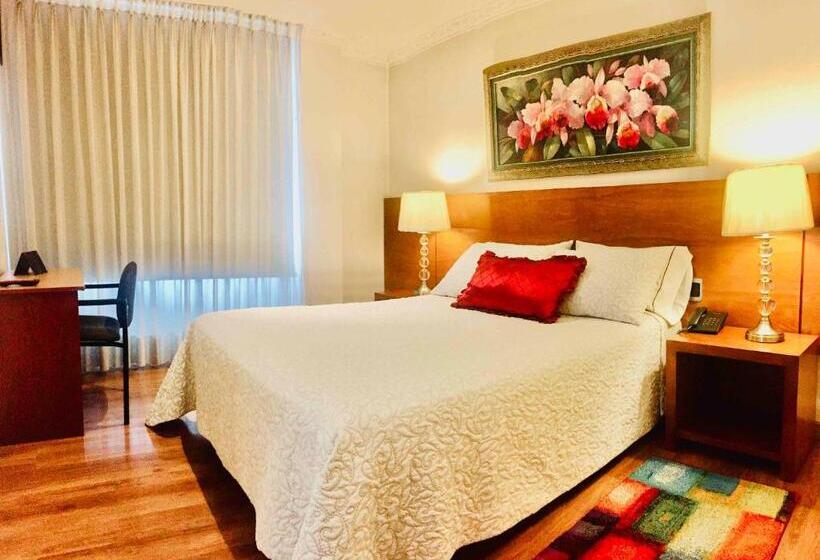 בית מלון כפרי Casa Mahanaim Colferias, Bogotá